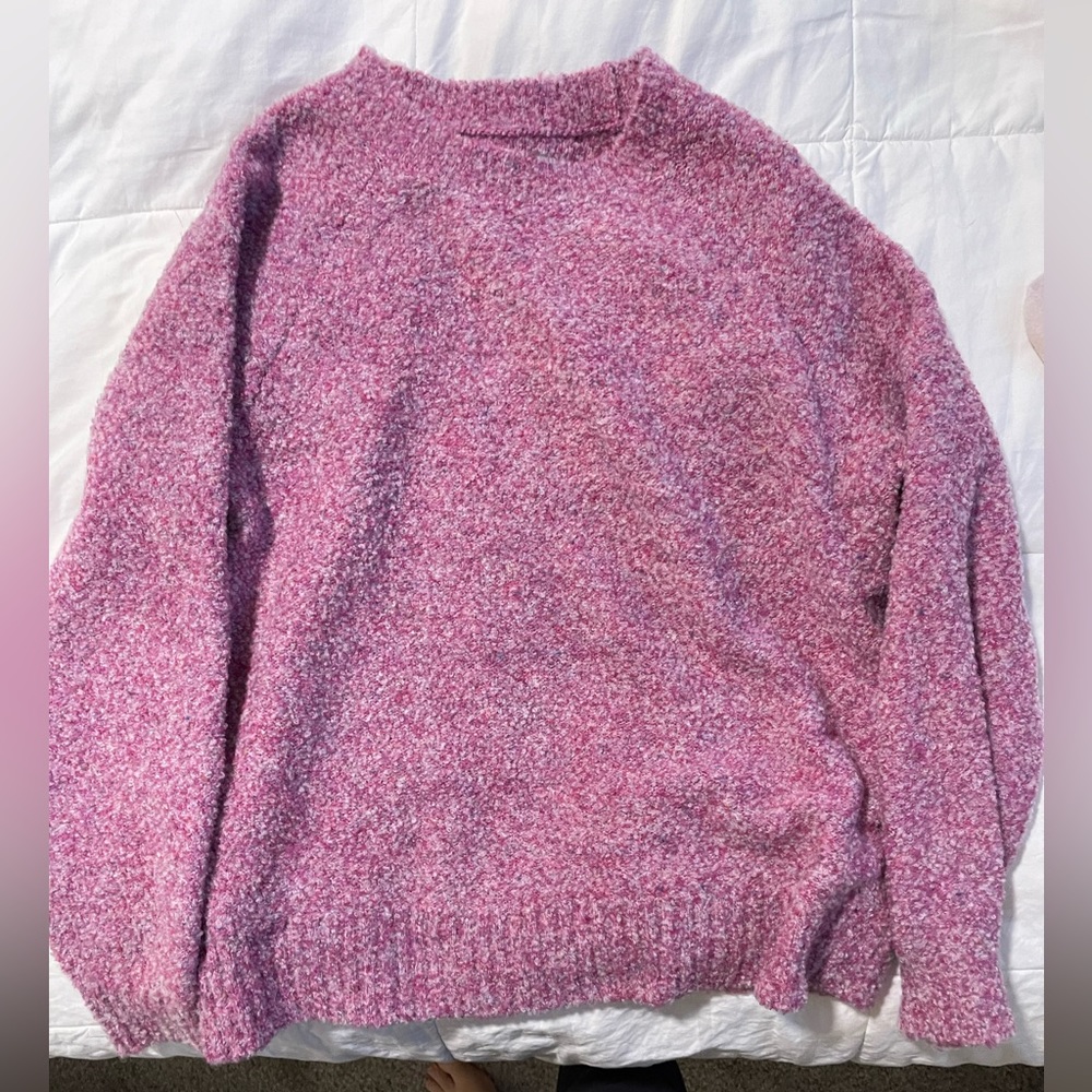 Never worn loft sweater.